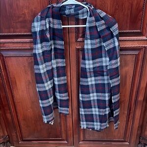 Banana Republic Blue and Red Scarf Elegant Accessories